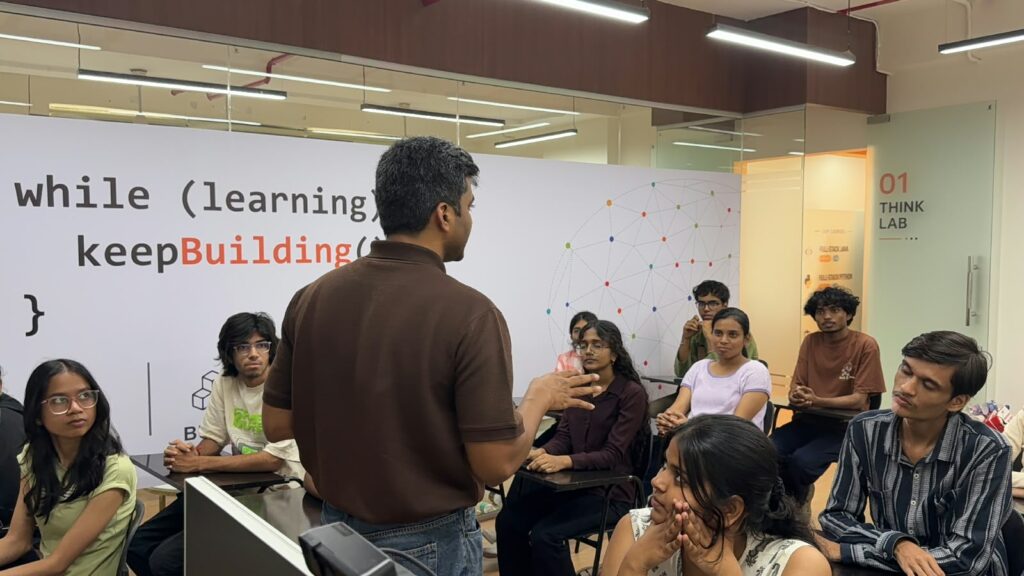 Mentor teaching a batch of students at TechSummitTrainers, FC Road Pune